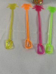 25 Pineapple Swizzle Sticks 9.5″ tall 5 Colors Adult Beverages Cocktail Tiki