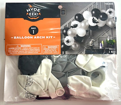 Spiders and Webs Halloween 30 Arch Balloons – Hyde & EEK!, Black Silver White