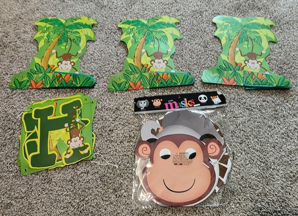 Jungle Party Theme Decorations And Jungle Face Mask 8 Count