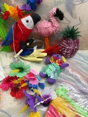 LUAU PARTY DECO – 100+ PCS PARROT,UTENSILS,LEIS,BRACELETS,STIRRERS,FLAMINGO -NEW