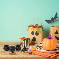 Enchanting 72-Piece Witch Party Kit: Cauldrons, Hats & Spiders for Halloween