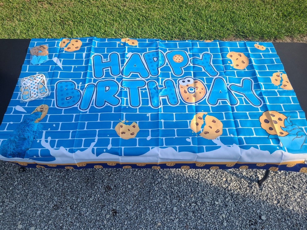 A Cookie Monster Style Birthday Party Decoration Set Backdrop, Banner, Balloons