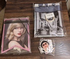 Taylor Swift Party Supplies Invitations Balloons Banner Stickers NEW