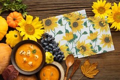 Sunflowers Napkins SUNFLOWERS ON WHITE 20 Cocktail Paper Napkins with Sunflowers