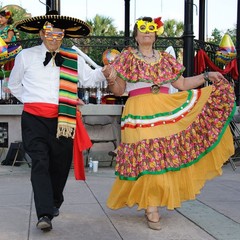 32 Pcs Mexican Fiesta Party Decorations Paper Eyeglasses Taco Cactus Pinata C…