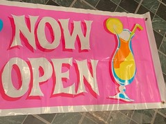 Plastic Tiki Lounge Now Open Party Banner 64″ X 20″ *Pre-Owned/Wrinkled/Nice* q2