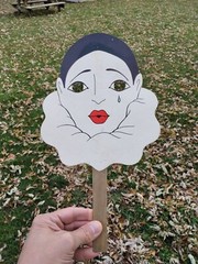 Masquer – Aids paper stick mask 1979 Beachcombers International Fort Myers Bin19