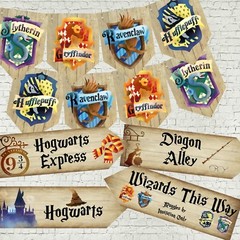 School of Magic Wizards Party Bunting & 4 Decoration Arrow Signs