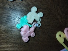 Baby Shower Items, 32 Pieces