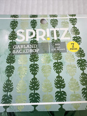 SPRITZ Garland Backdrop 7 Pieces 8 Ft Long Leaves Tropical Target Bullseye