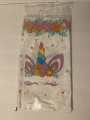 Unicorn Birthday Party 9 Piece Kit (Deco/Tableware) See description for contents