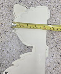 Vintage White Kitty Cat Honeycomb Table Centerpiece