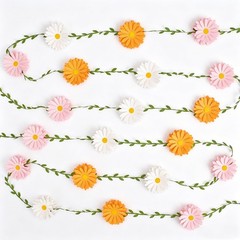 Paper Daisy Flower Garland Banner, White, Pink, and Orange, Party Decoration …