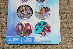 Disney Decendants 2 Party Buttons 8 Pieces Birthday Amscan Designware