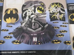LOT OF 7 NEW DC Comics – Batman Table Decorating Kit – 3 Pieces Plus Confetti