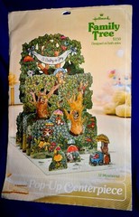 VTG 1970S HALLMARK POPUP FOLD DOWN 3d CENTERPIECE Family Tree Baby Shower