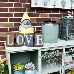 Freestanding Love Wooden Home Sign Rustic Tabletop Centerpiece for Mantel