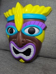 WORKS 2006 Talking Tiki Face Mask Moving Eyes Motion Activated Luau Animated