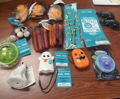 Halloween assorted party favours 15 piece of