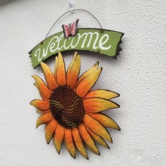 Sunflower Metal Hanging Sign Welcome Plaque for All Seasons and Spaces