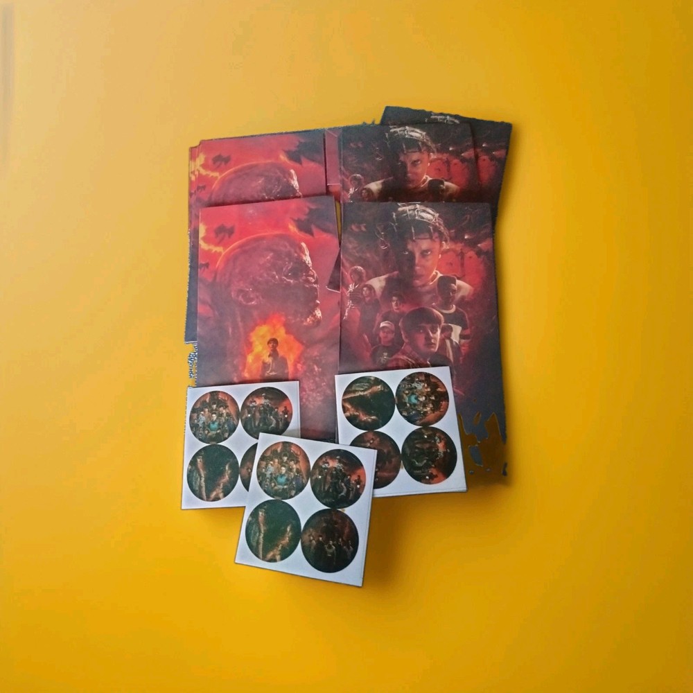 Stranger Things Birthday Paper Party Bags Double Sided 12 Pack With Sticker Seal