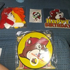 Buc-ee’s Birthday Party Supplies Bundle -New