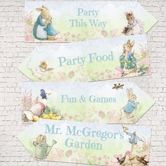 4 Rabbits and Woodland Characters Party Decoration Arrows