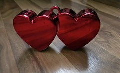Heart shaped balloon weight in Hot pink / Silver / Gold Valentines, Anniversary.