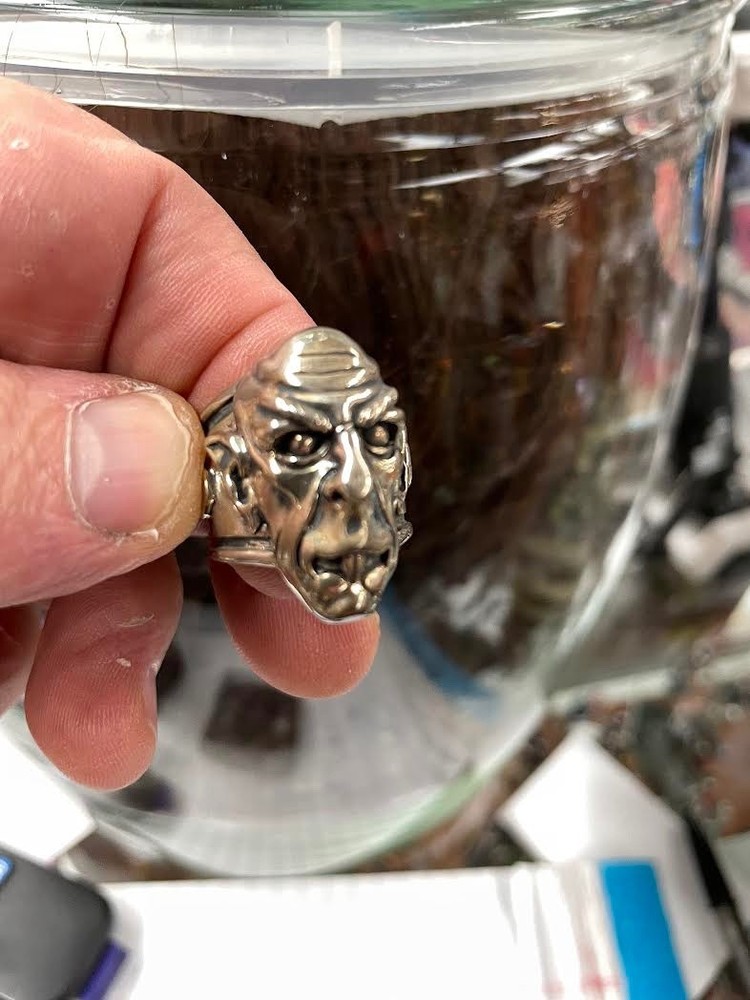 Nosferatu Face Plated Brushed Finish Brass Ring – Trick Or Treat Studios Size 9
