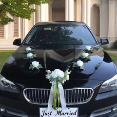 Wedding Car Decoration Garland with White Artificial Flowers and Ribbon Bow S…
