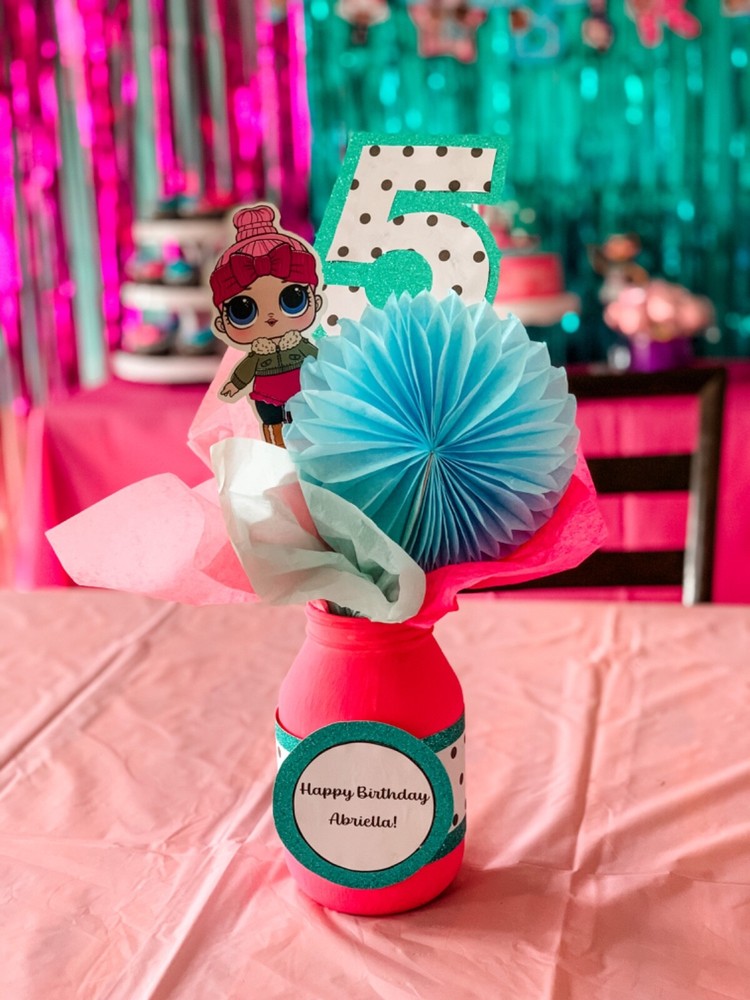 Lol doll centerpieces (6 total)