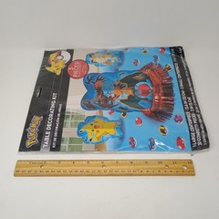 POKEMON Table Decorating Kit 3pc + Confetti NEW Pikachu Meowth Charizard 2014