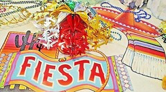 AS IS LOT Vintage CINCO DE MAYO Foil Arcades CUTOUTS Garlands BEADS Maracas