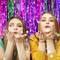5 Pack Foil Curtain Backdrop Metallic Tinsel Foil Fringe Curtains Photo Booth Pr