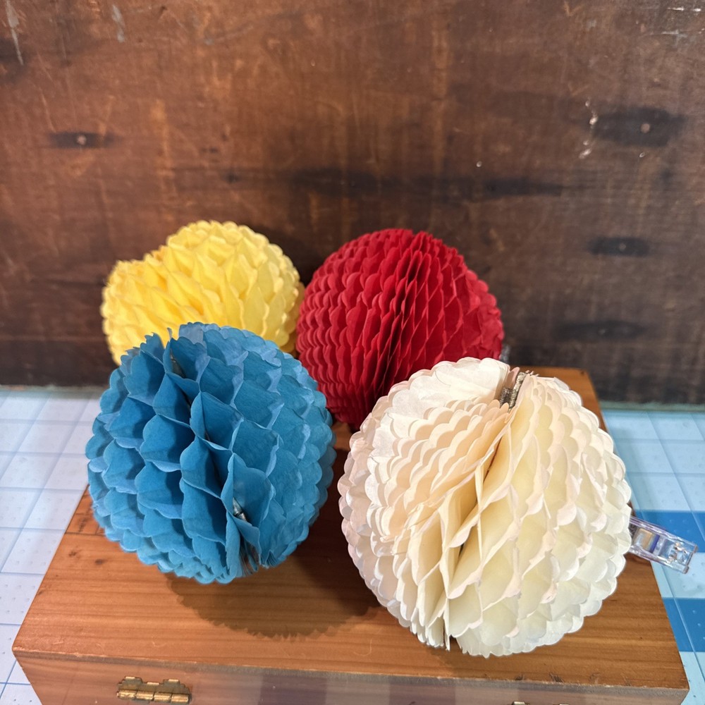 4 Vintage Multicolor Honeycomb Tissue Paper Ball Decor 3.5” Diameter Metal Trim