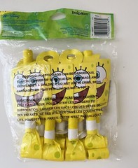 SpongeBob SquarePants Yellow Paper Birthday Party Blowouts 8 Pcs 3Y+ NWT