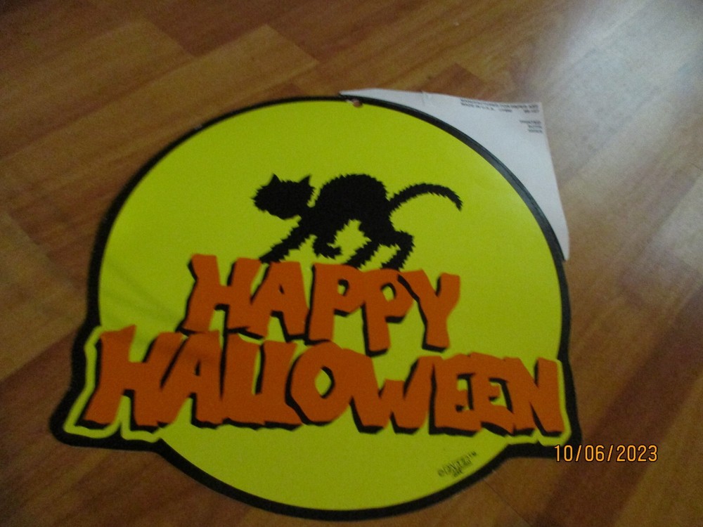 Vintage 1990 Paper Art Happy Halloween Moon Die cut Cutout Decoration 11″x 11″