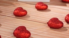 8 Pcs 8.2ft Valentine’s Day Decorations – 80 Pcs 3D Glitter Heart Garland, Roman