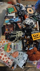 Halloween Party Decor Lot OVER 200 PCS.TREAT BAGS TO DECORATIONS SEE SEE