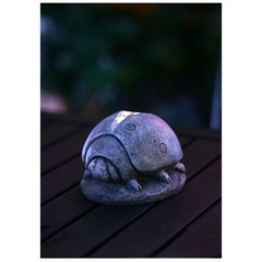 Energy Efficient Solar LED For BEETLE Statue Gray Resin Garden Decoration