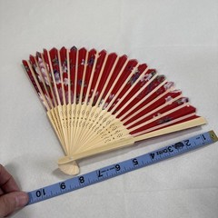Chinese-style folding hand fan red floral pattern. Decoration/Party 14 Qty