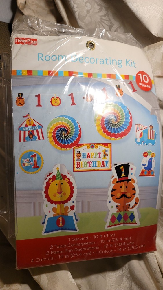 Fisher Price 1st Birthday Circus Table Decorating Kit 10 Pieces-VTG 2012- New