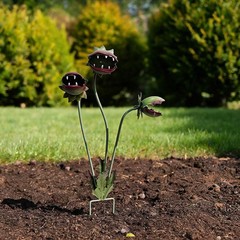 Rust Resistant Metal Flytrap For Sculpture for Outdoor Garden Yard Lawn Decor