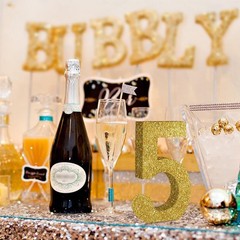 1 PCS Gold Glitter Number 5 Wooden Table Centerpieces 7.8 Inch Birthday Party