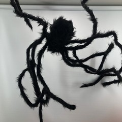 Halloween Decor Bat Door Wreath 4’ Furry Spider 2 Door Hanger 5 Paper Lanterns