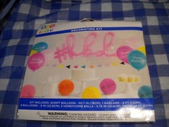Happy Birthday 16 Piece Decorating Kit For Celebration. New