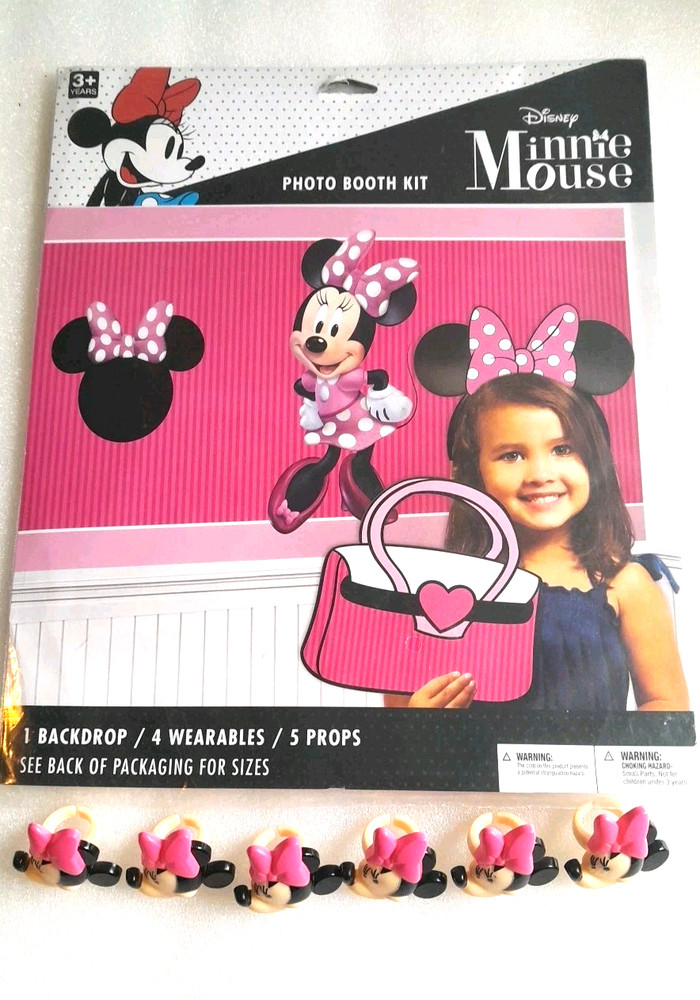 DISNEY MINNIE MOUSE PHOTO BOOTH KIT with: 1-BACKDROP, 4-WEARABLES, and 5-PROPS