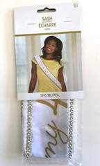 12 Piece 40th Birthday Room Decorating Kit w/ Sash & Confetti Gold Color