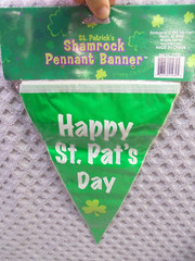St. Patrick’s Day Shamrock Pennant Banner Plastic Party Decoration 12 ft.