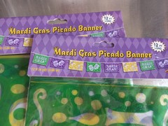 Mardi Gras Decorating Kit (4pc.) – New